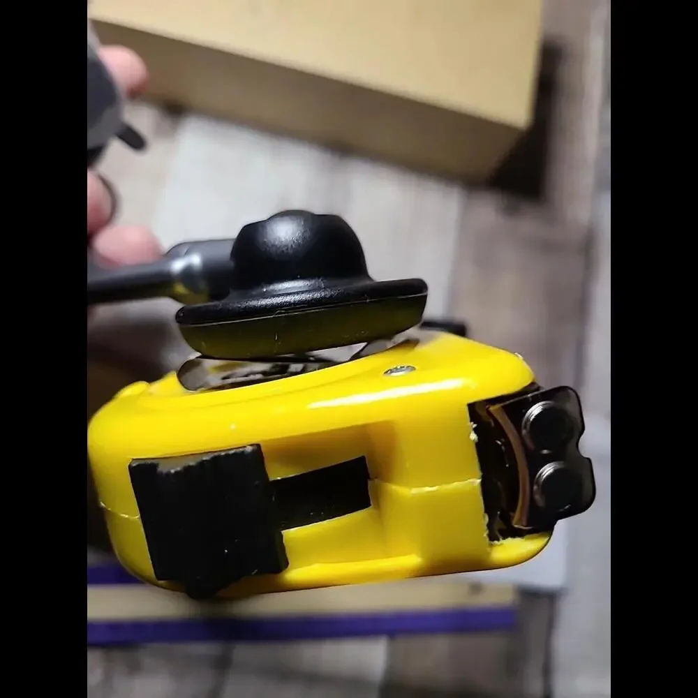 Aukey HD-C49 Car Magnetic Phone Mount. Very Strong Magnet.